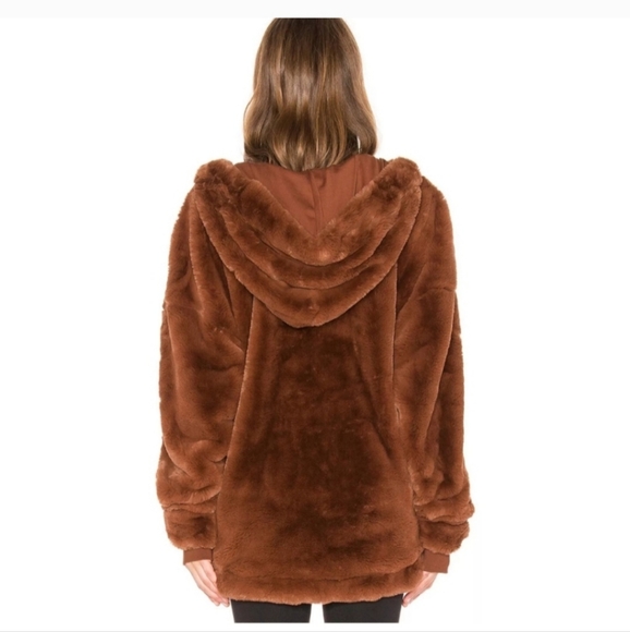 NWOT Free People Movement Hoodie Off The Record Faux Fur Pullover Brown XS - Picture 3 of 6